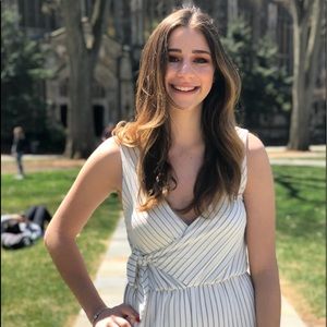 Meet your Posher, Dina